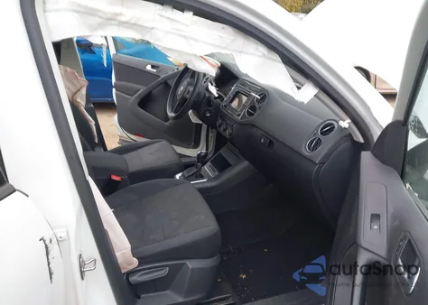 2017 Volkswagen Tiguan 2.0T/2.0T S z USA, uszkodzony, nr VIN WVGAV7AXXHK049454